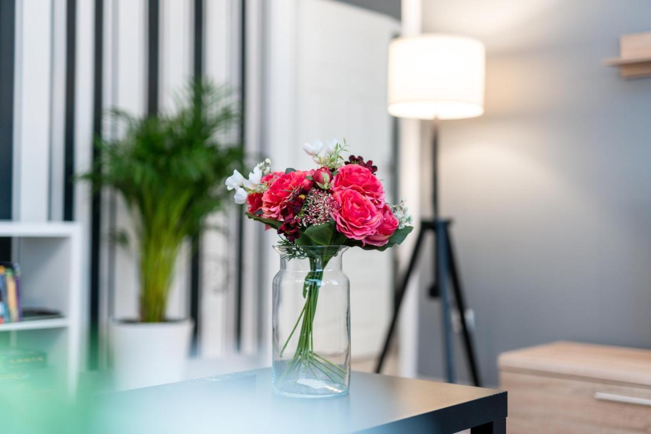 Deluxe Old Town Apartment By Noclegi Renters Poznan Luaran gambar